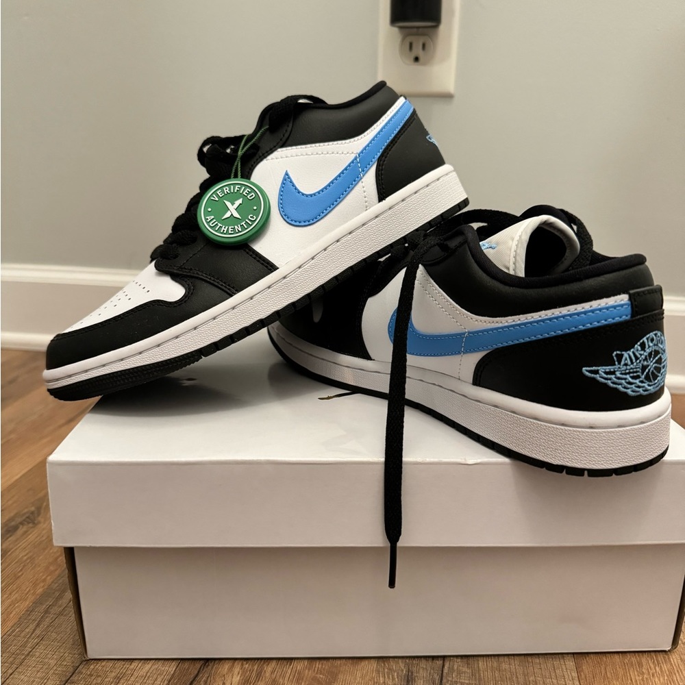 Nike Jordan’s unworn